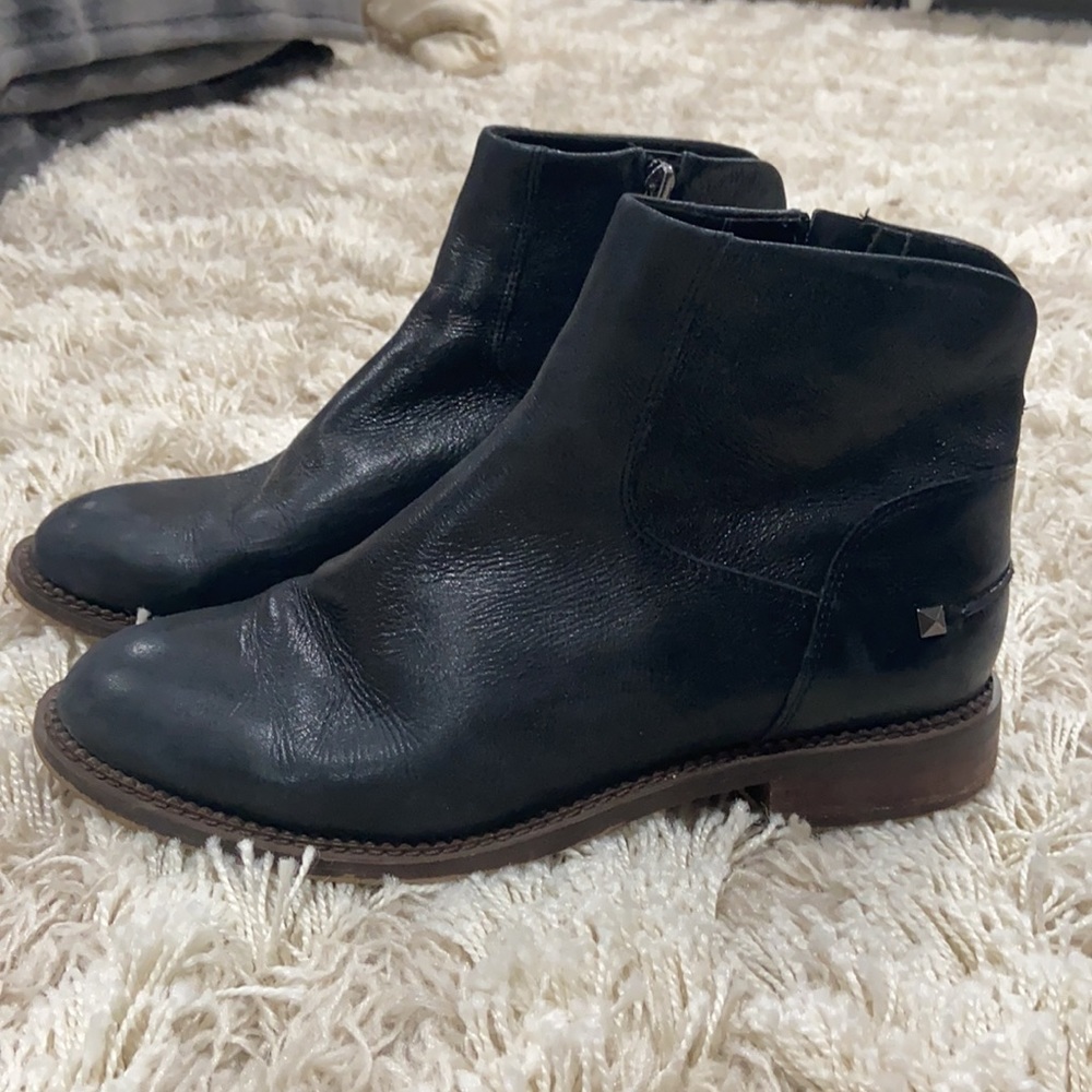 Franco Sarto Chealsea Boots
